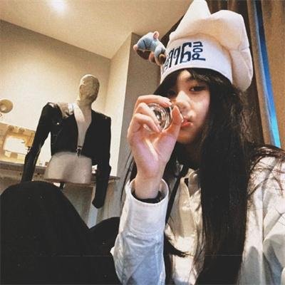 荒诞无稽